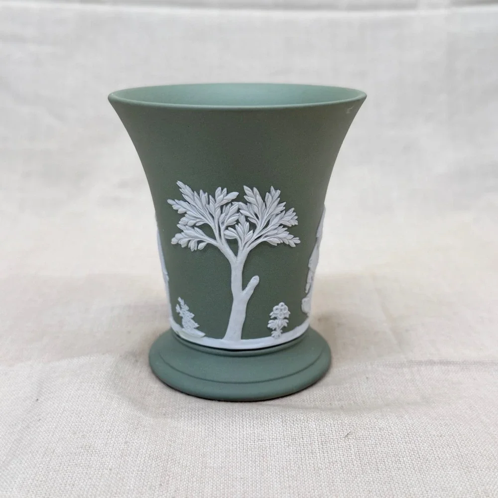 Wedgwood‎ Sage Green Jasperware Small Flared Vase Neoclassical Made in England